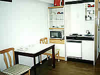 �E�B�[�N���[�}���V����/�}���X���[�}���V�����̈��